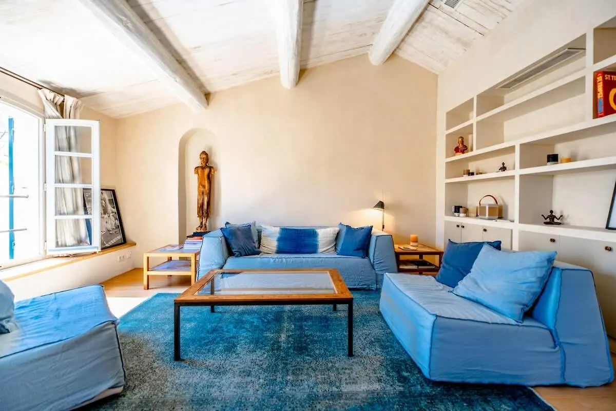House In The Heart Of Saint-Tropez Villa